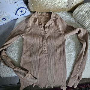 NWOT Aerie Carmel-Colored Henley